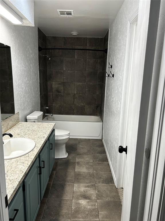 212 Vona Street Property Photo 7