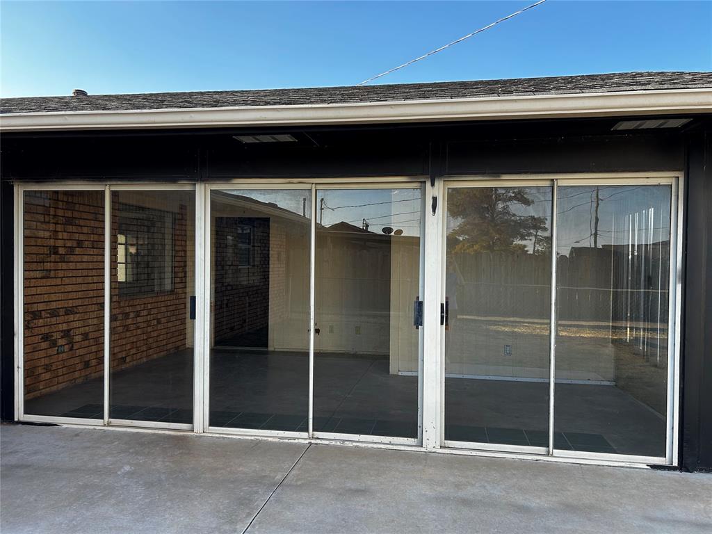 212 Vona Street Property Photo 20