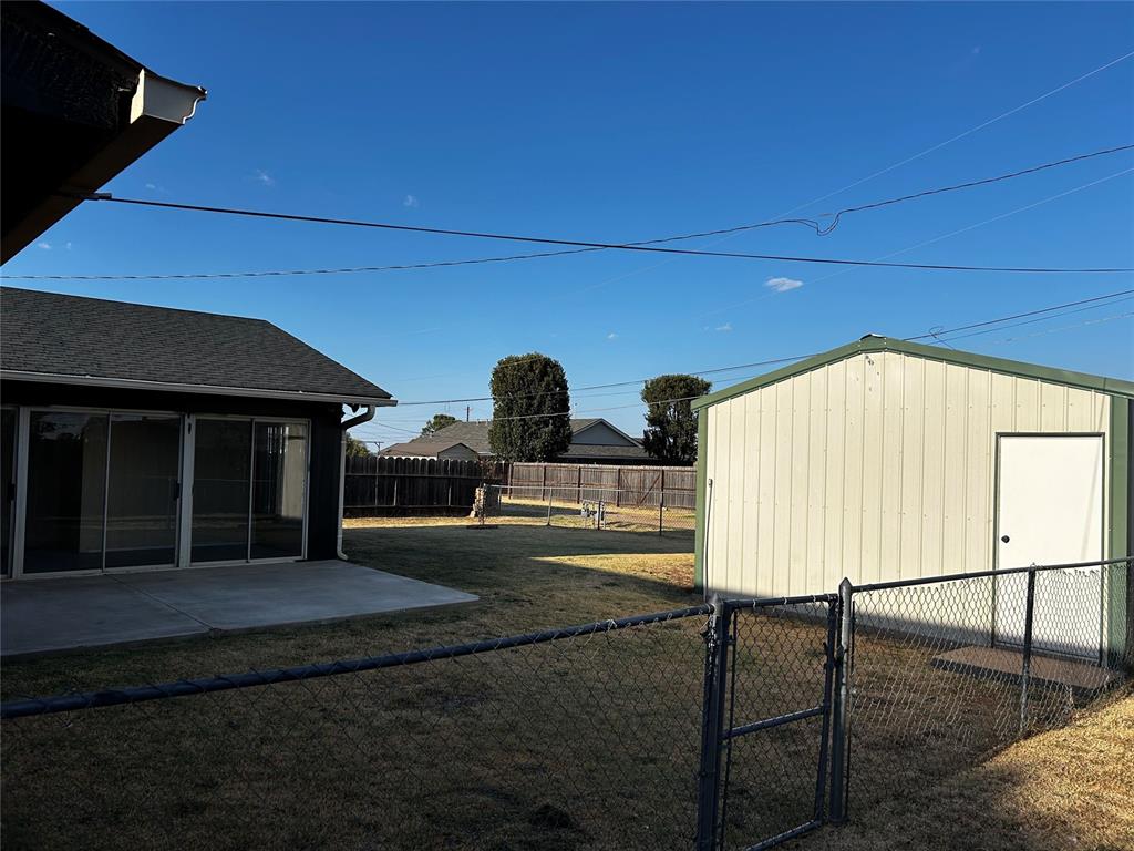 212 Vona Street Property Photo 22