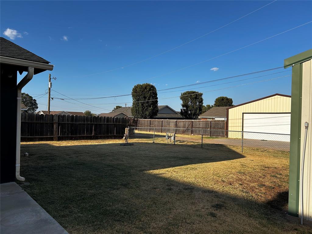 212 Vona Street Property Photo 23