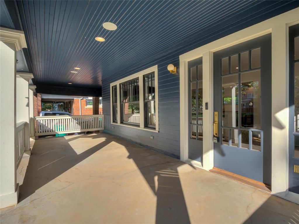 221 Nw 20th Street Property Photo 5