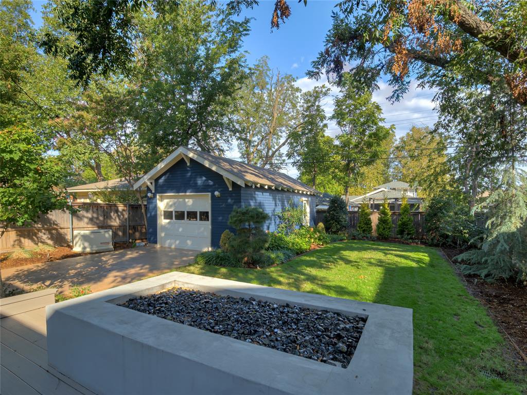 221 Nw 20th Street Property Photo 34