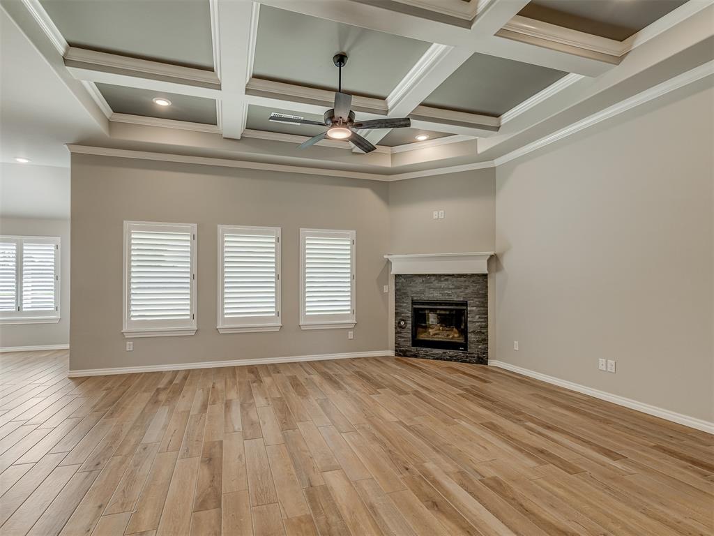 3404 Broadmoore Drive Property Photo 6