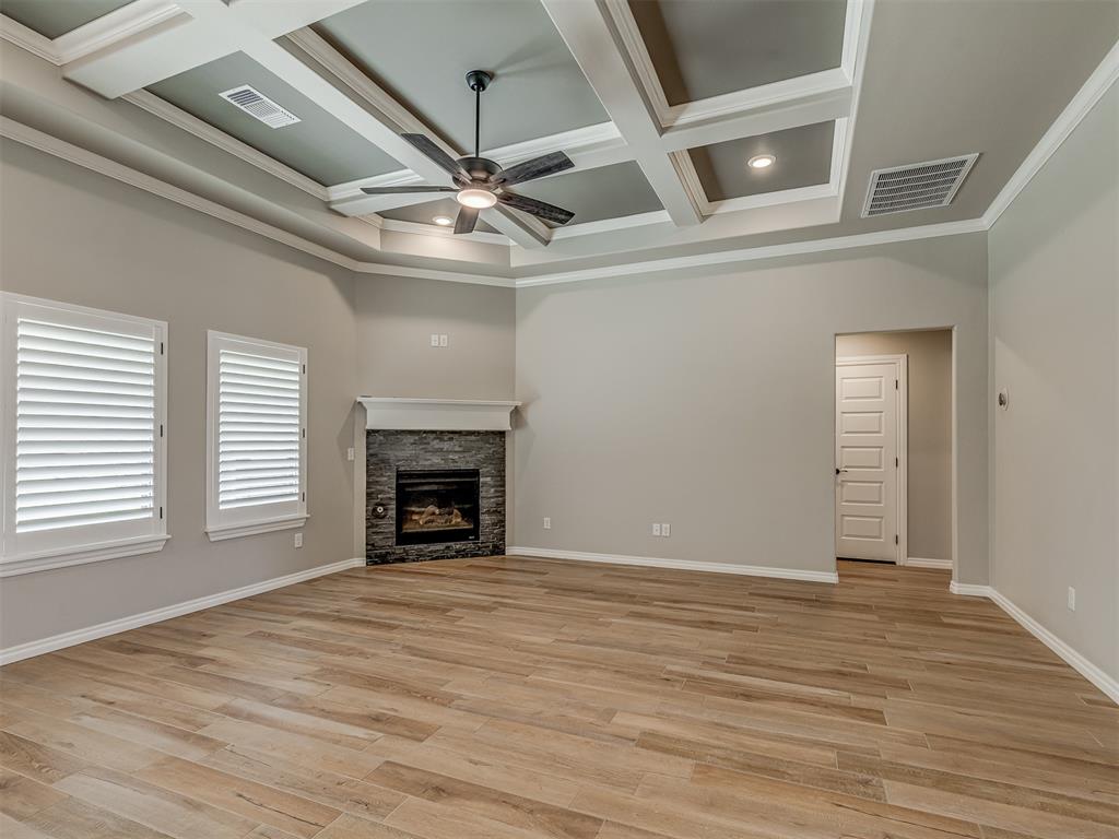 3404 Broadmoore Drive Property Photo 7