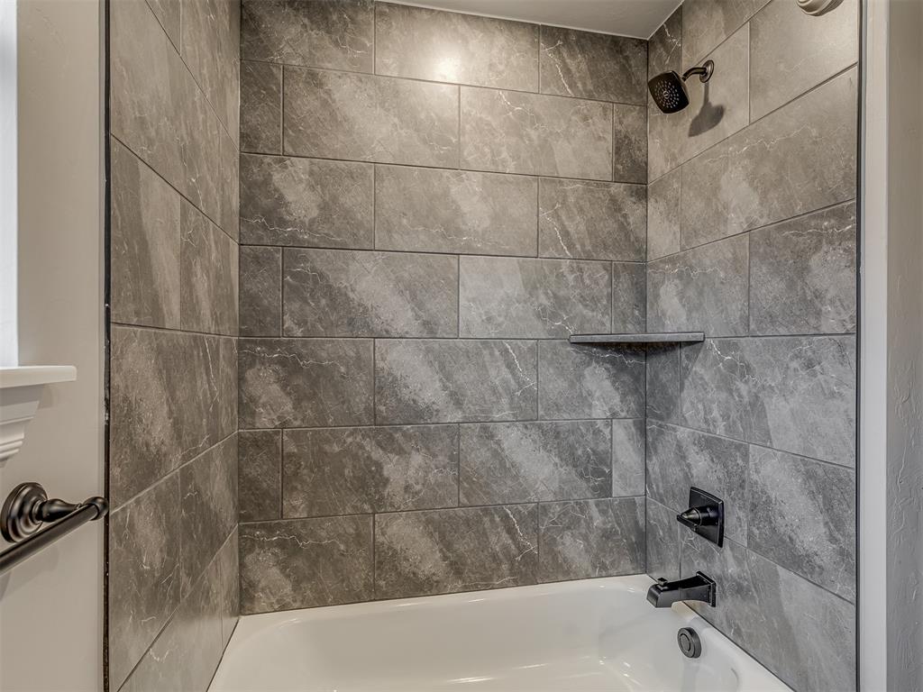 3404 Broadmoore Drive Property Photo 37