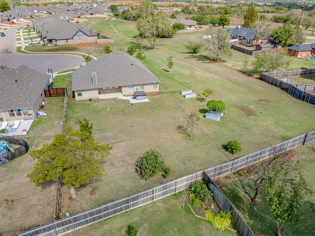3404 Broadmoore Drive Property Photo 46