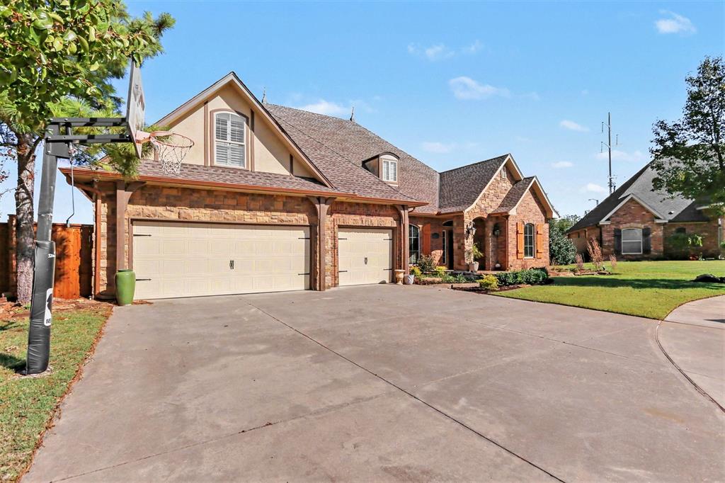 4805 Wellman Drive Property Photo 3