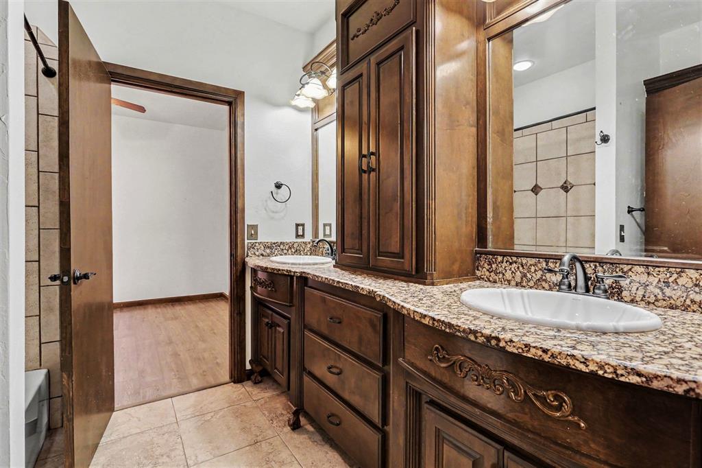 4805 Wellman Drive Property Photo 32