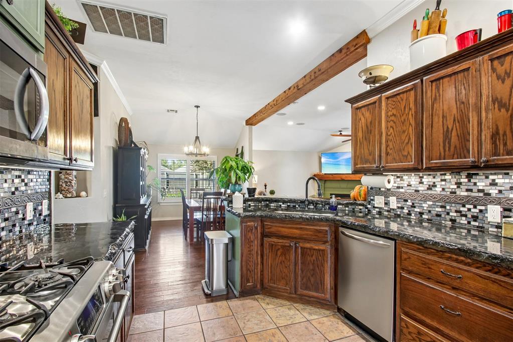 1408 Baycharter Street Property Photo 15