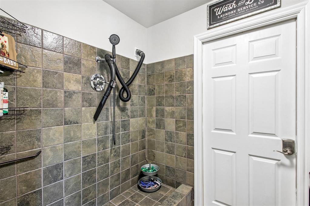 1408 Baycharter Street Property Photo 20