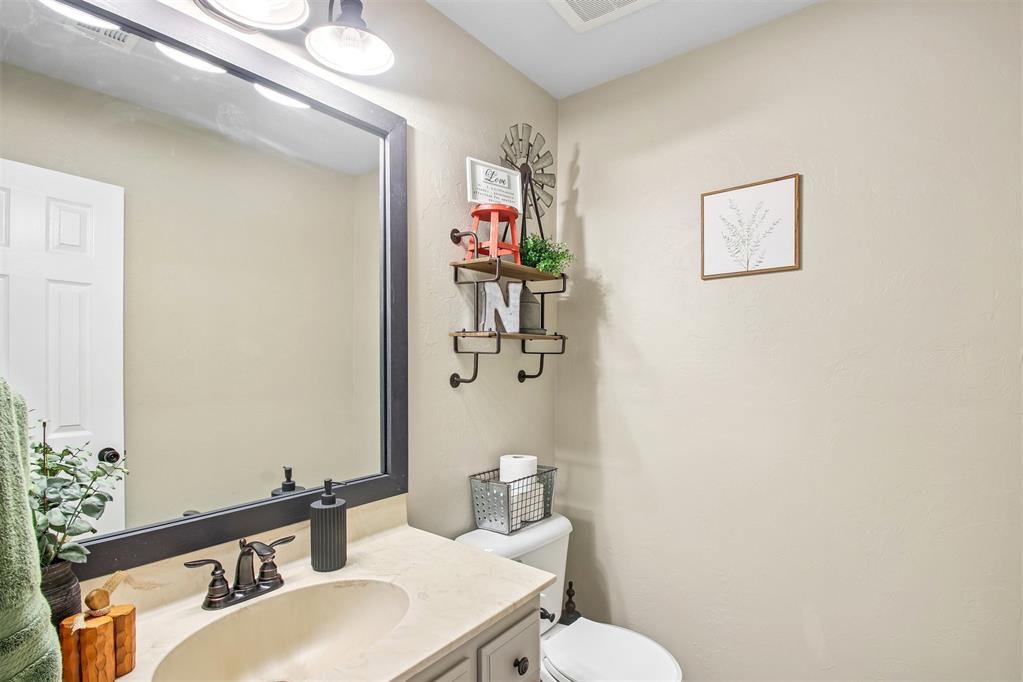 1408 Baycharter Street Property Photo 21