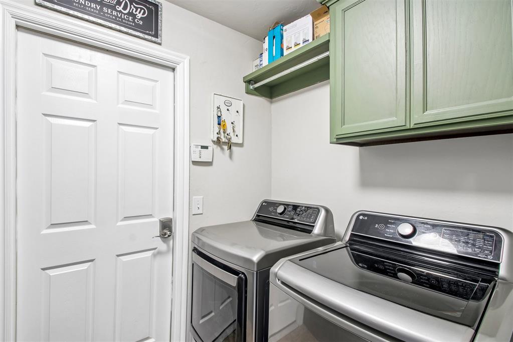 1408 Baycharter Street Property Photo 36