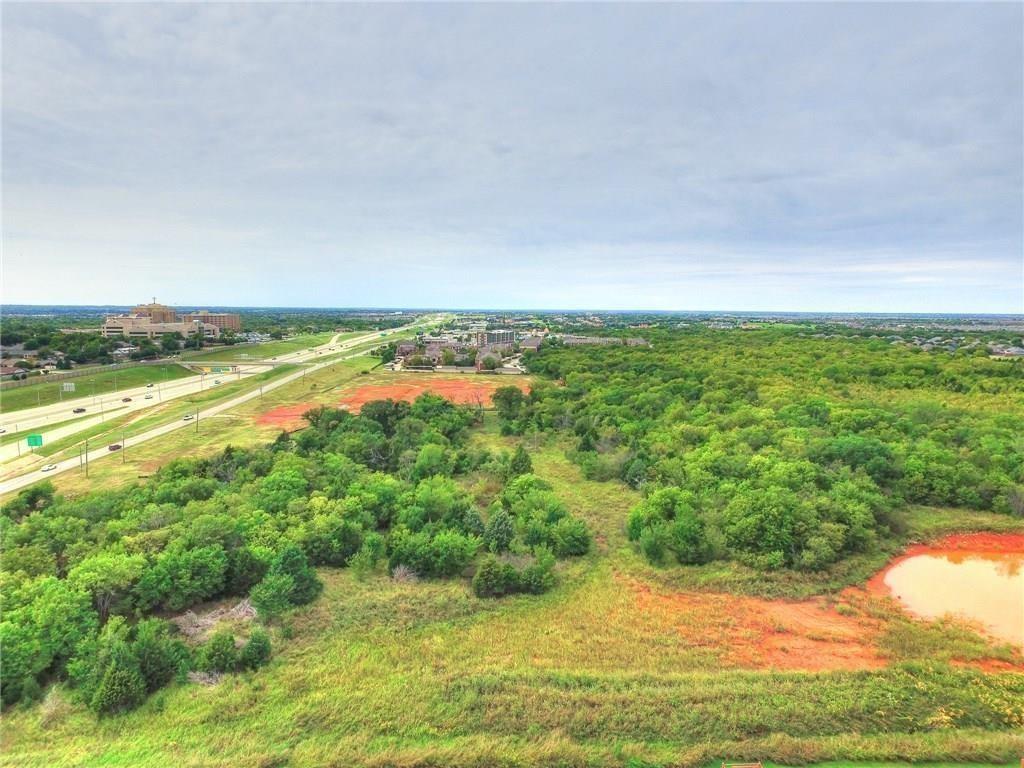 4105 W Memorial Road Property Photo 2