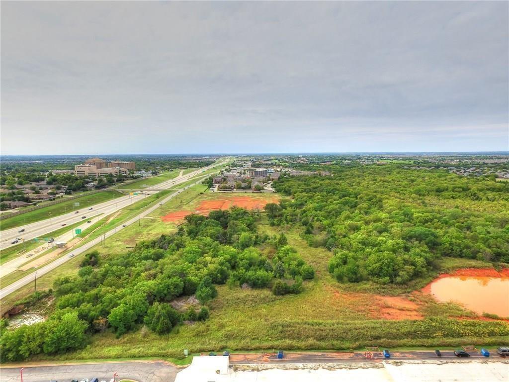 4105 W Memorial Road Property Photo 4