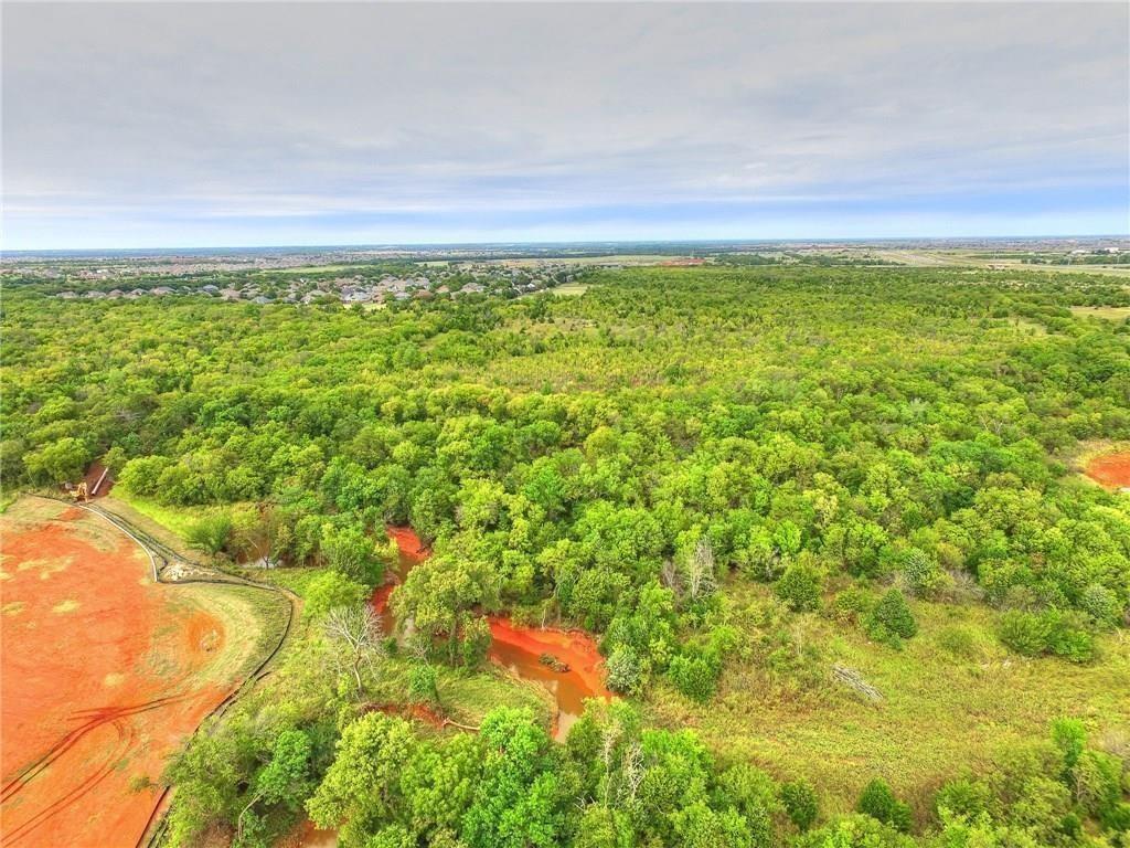 4105 W Memorial Road Property Photo 11