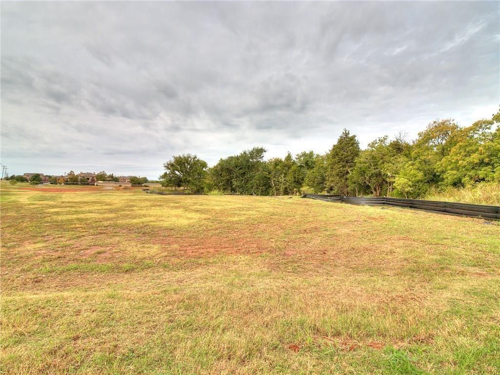4105 W Memorial Road Property Photo 14