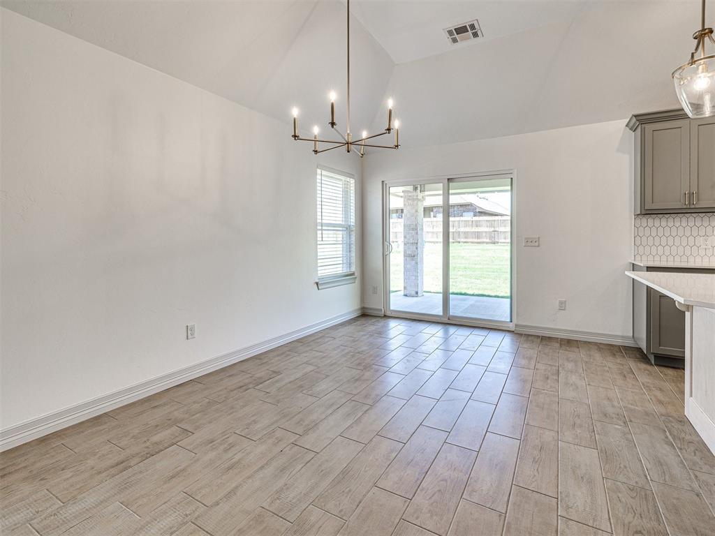 7700 Three Woods Lane Property Photo 12