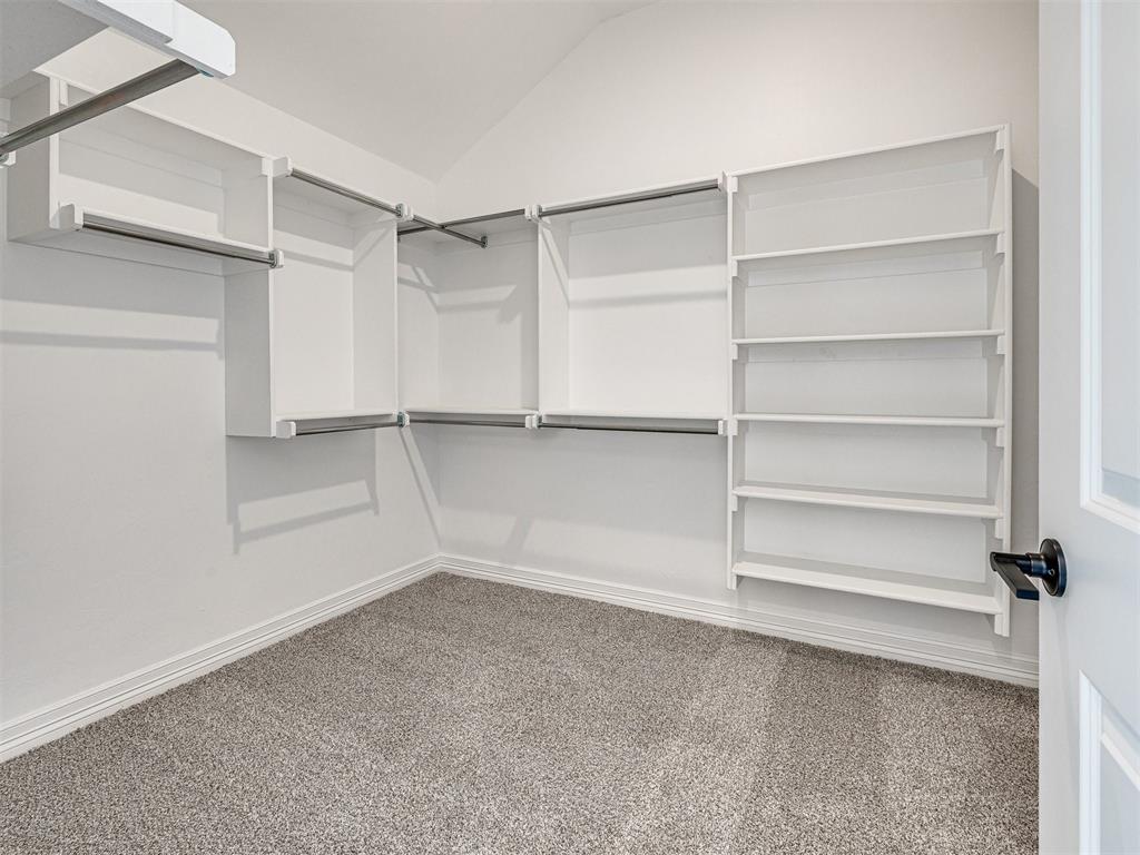 7700 Three Woods Lane Property Photo 24