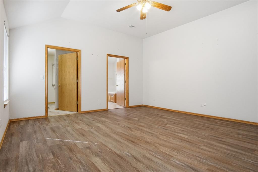 720 Parkwoods Drive Property Photo 23