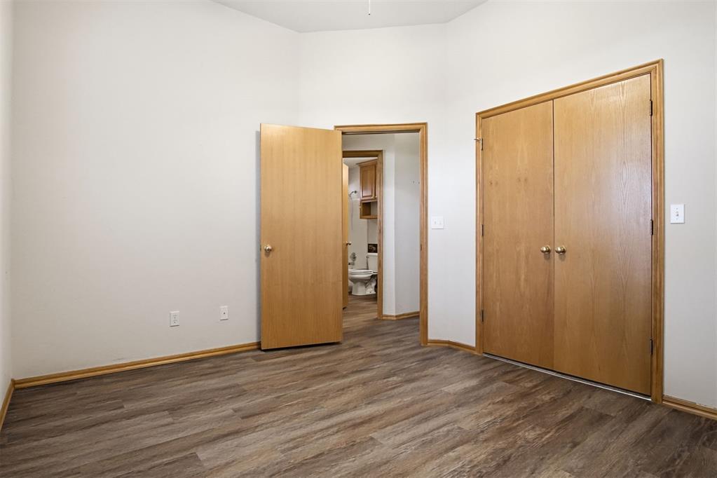 720 Parkwoods Drive Property Photo 30