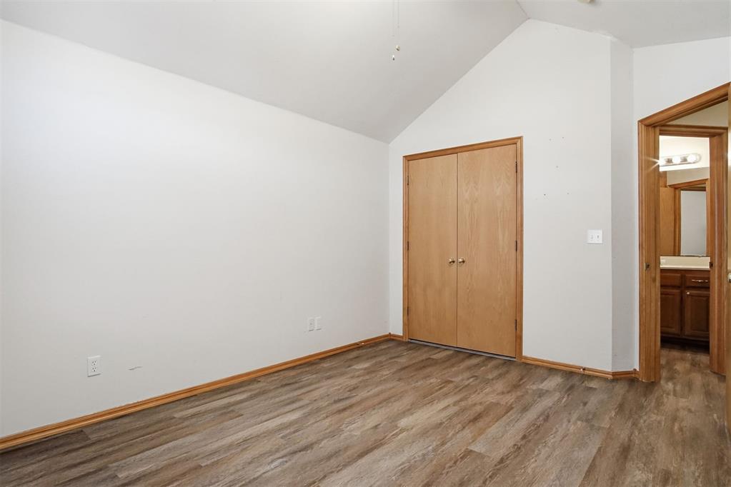 720 Parkwoods Drive Property Photo 34