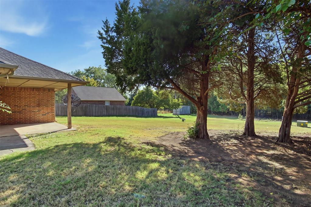 720 Parkwoods Drive Property Photo 35