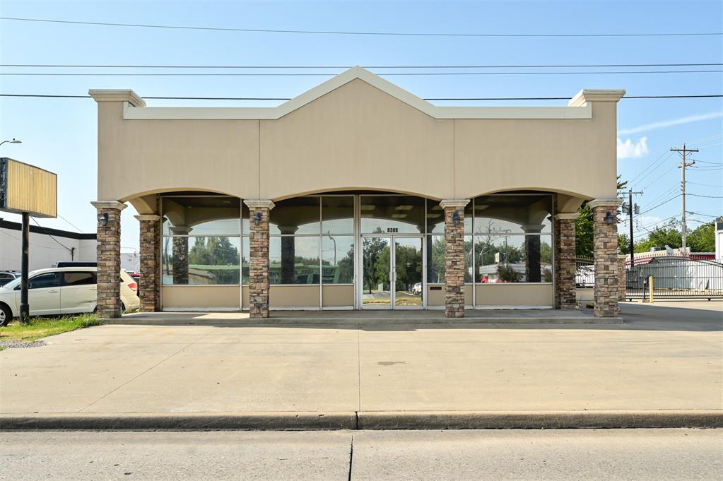 6308 Nw 39th Expressway Property Photo 4