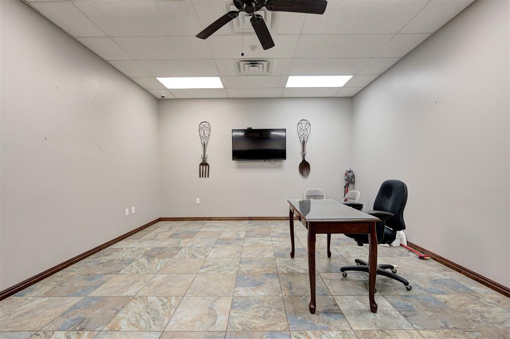 6308 Nw 39th Expressway Property Photo 16