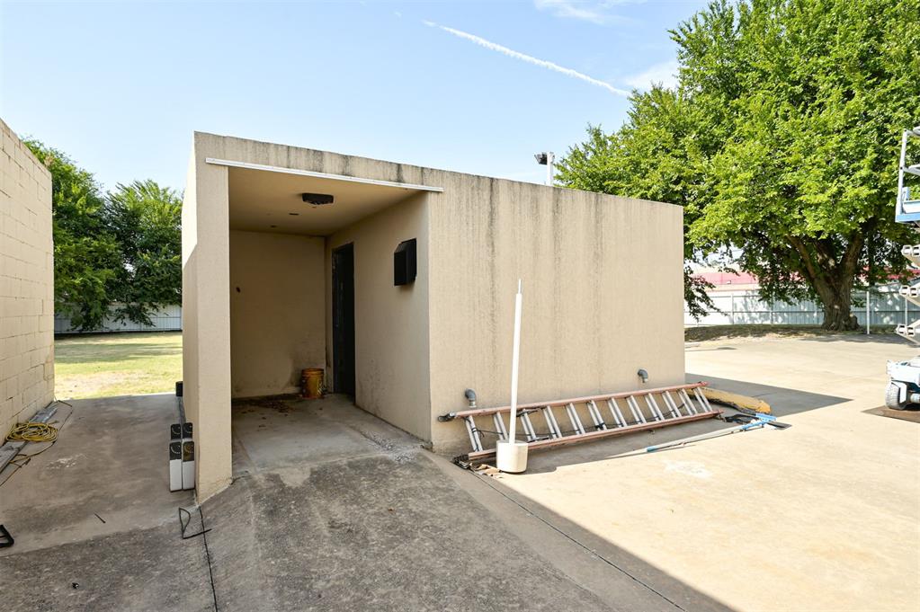 6308 Nw 39th Expressway Property Photo 46