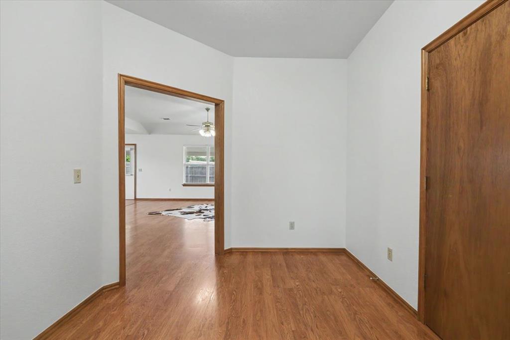 308 Bradgate Drive Property Photo 12