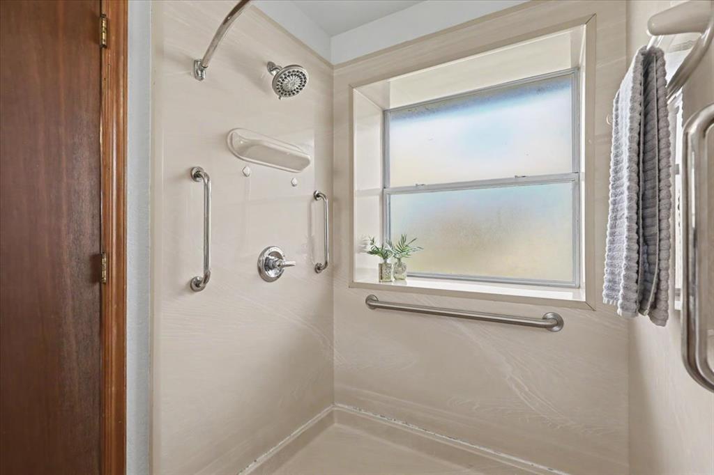 308 Bradgate Drive Property Photo 17