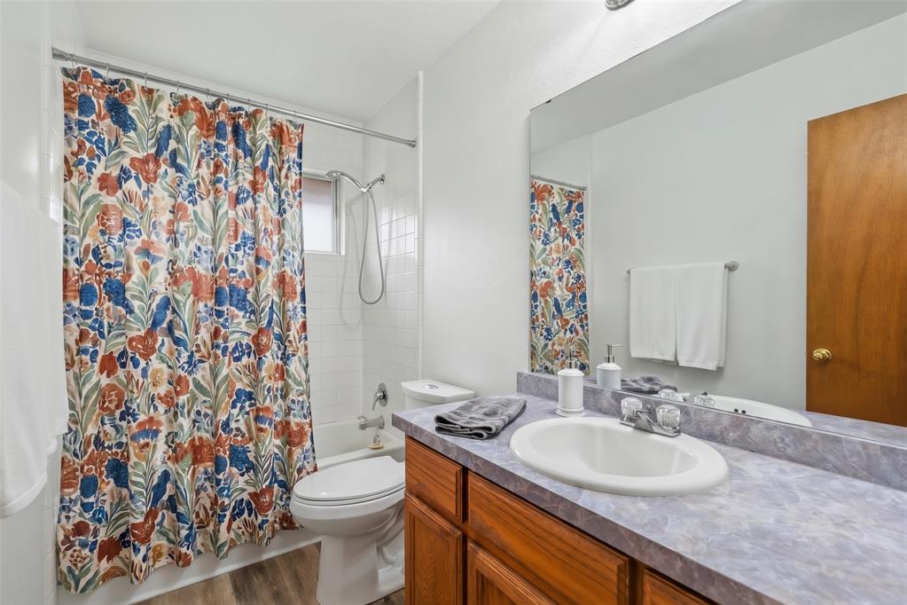 308 Bradgate Drive Property Photo 21