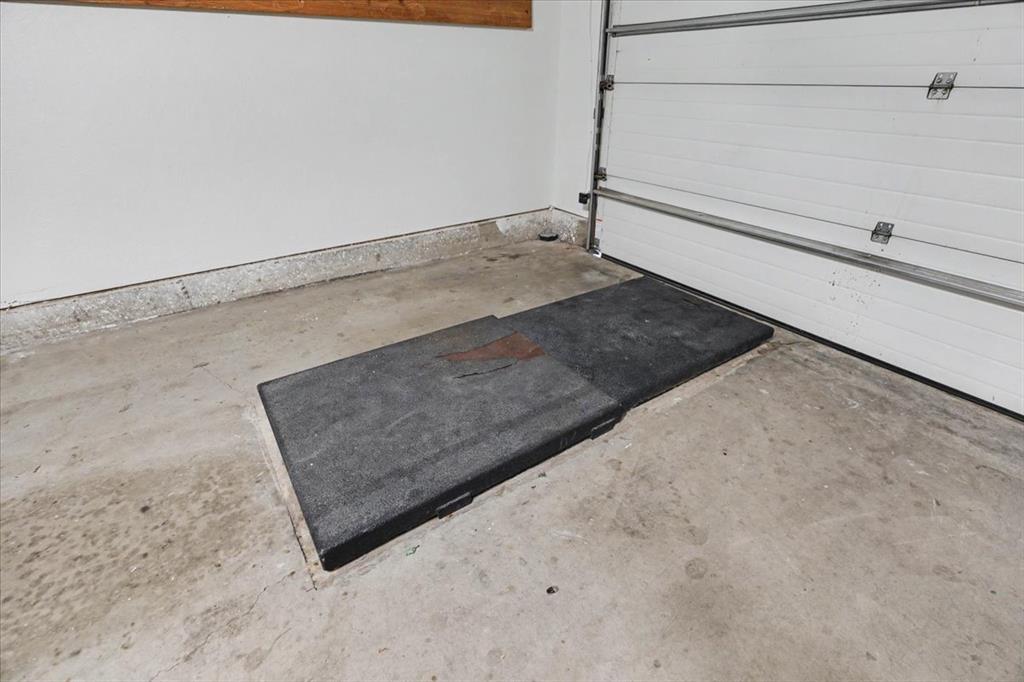 308 Bradgate Drive Property Photo 25