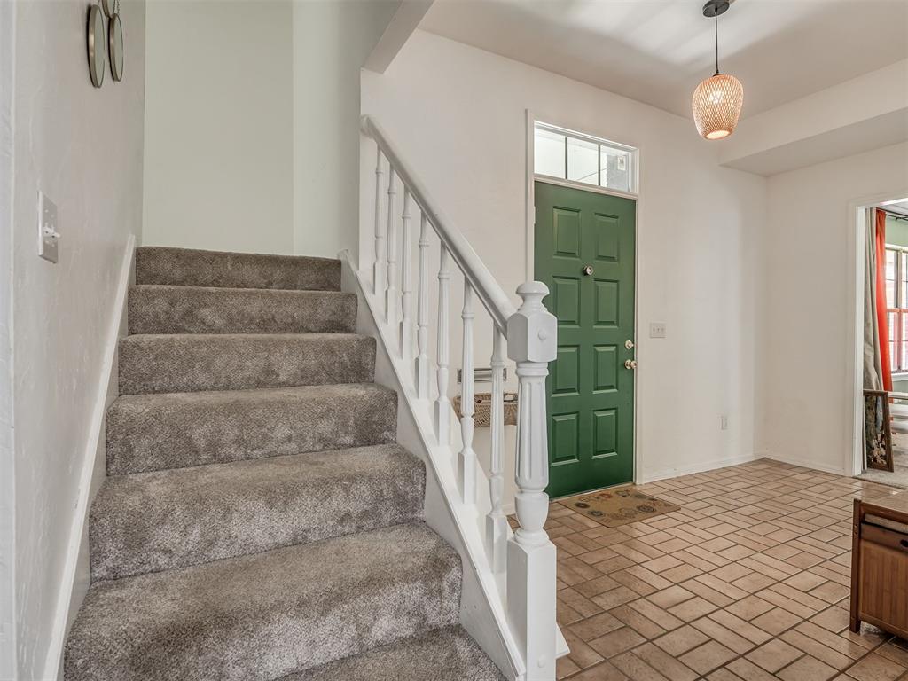 4212 Nw 56th Street Property Photo 10