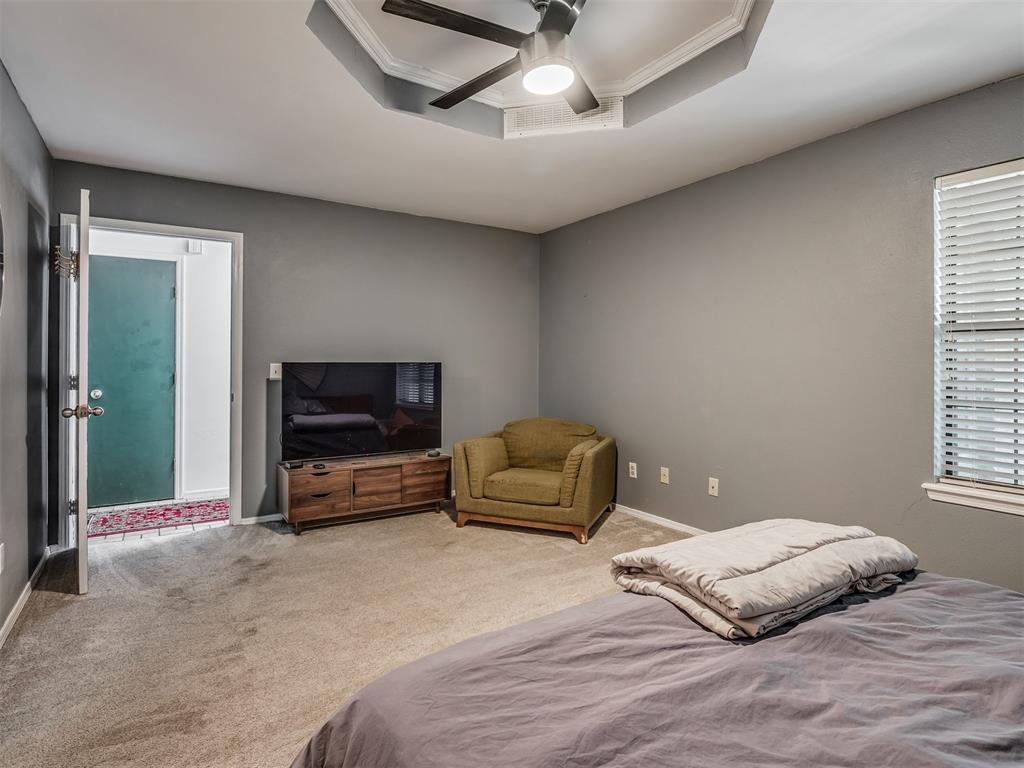 4212 Nw 56th Street Property Photo 29