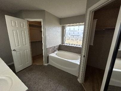 2237 Scissortail Landing Drive Property Photo 18