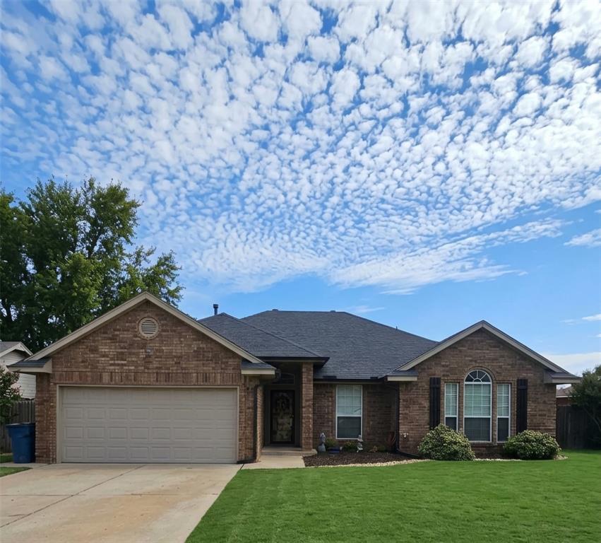 17 N Lockeport Drive Property Photo 1