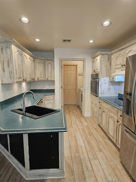 17 N Lockeport Drive Property Photo 4
