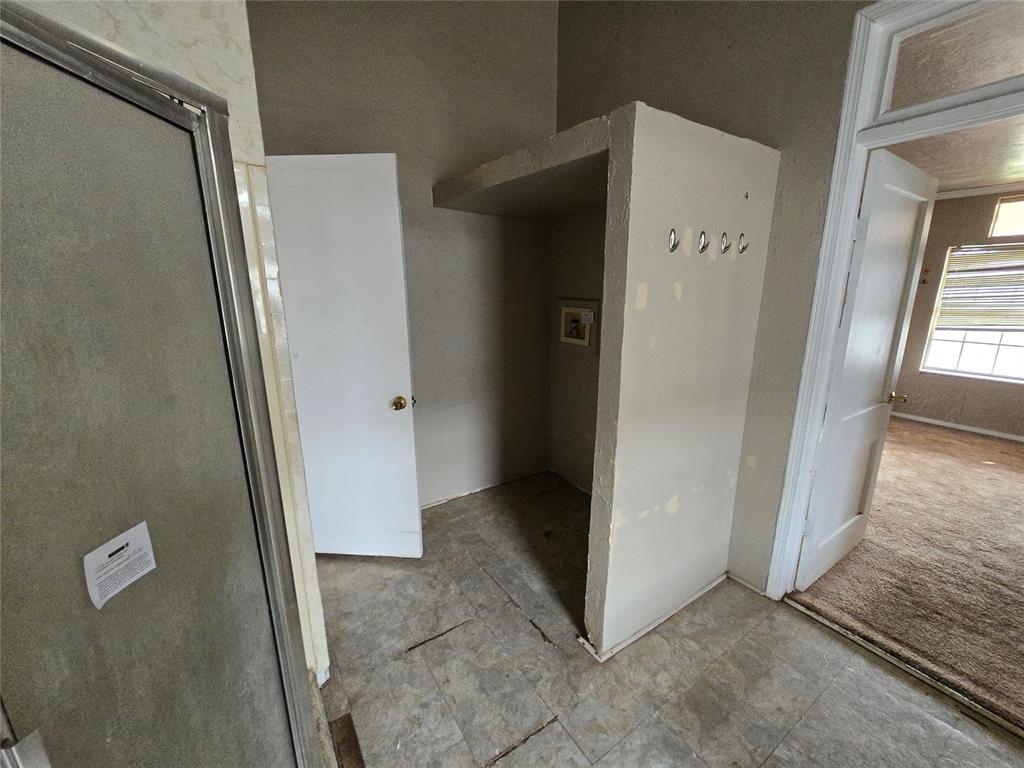 223 S Oak Street Property Photo 30