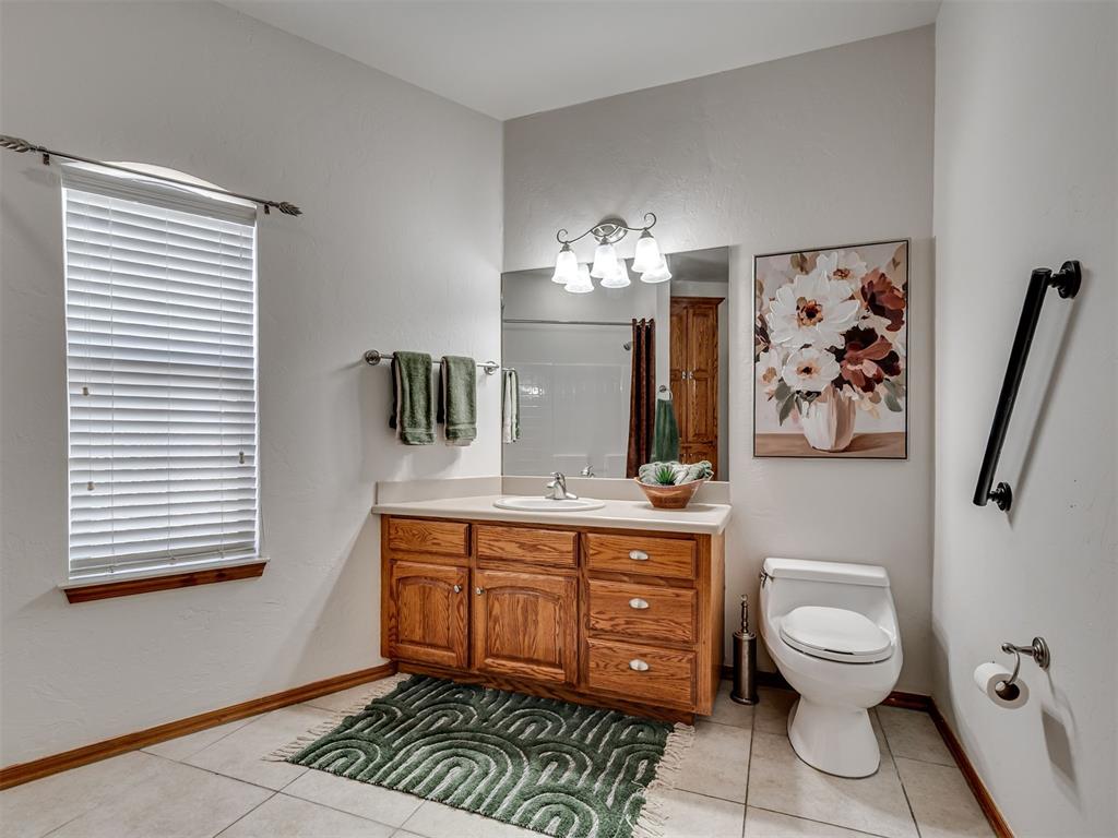 11105 Burning Oaks Drive Property Photo 26