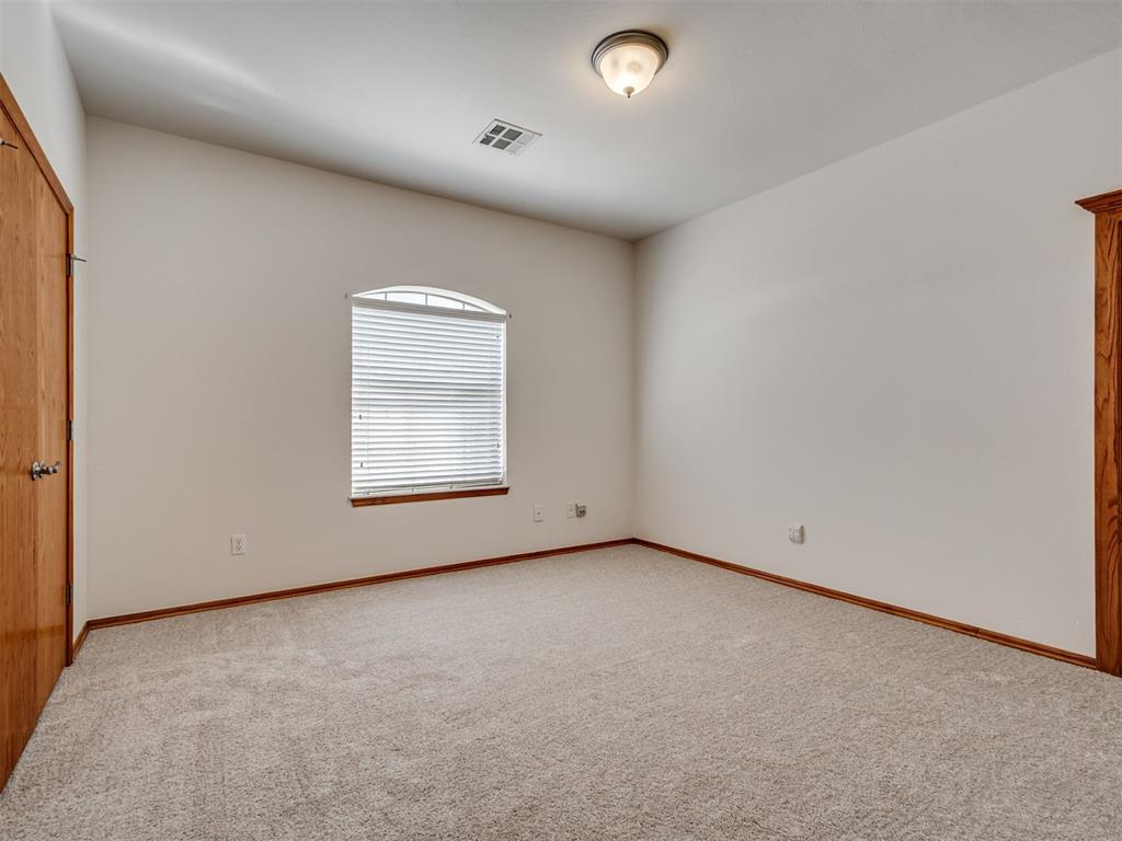 11105 Burning Oaks Drive Property Photo 28