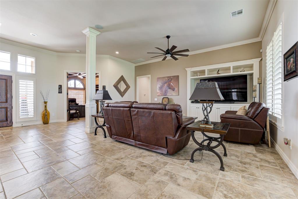 301 Carmel Valley Way Property Photo 7