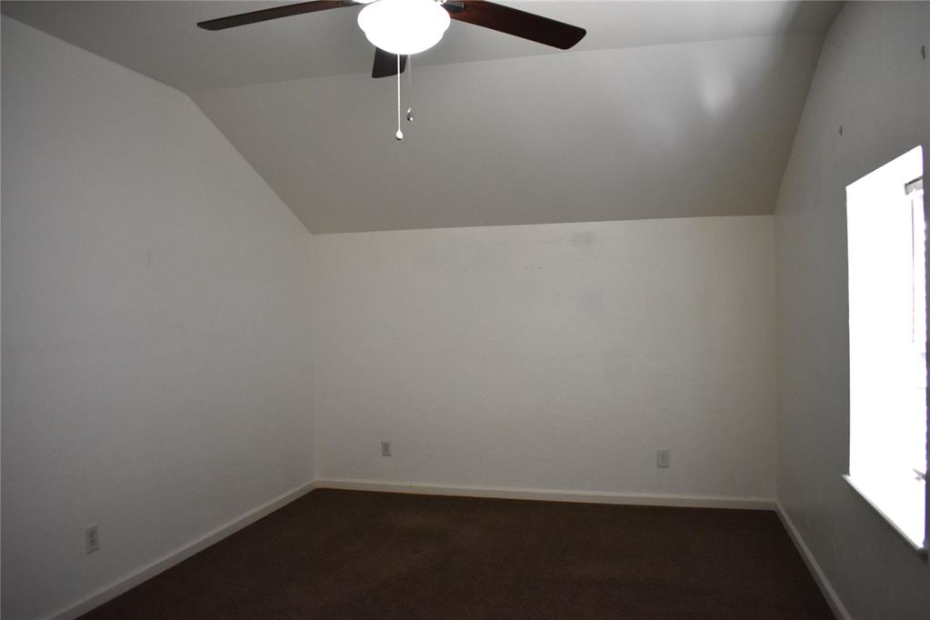1020 S Morgan Property Photo 10