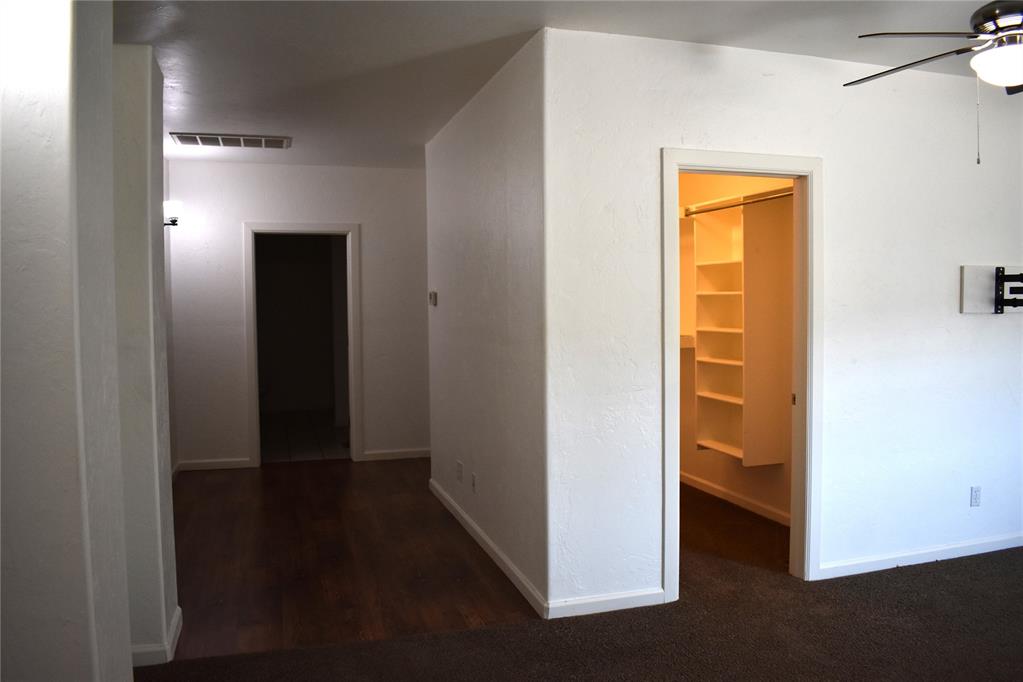 1020 S Morgan Property Photo 13