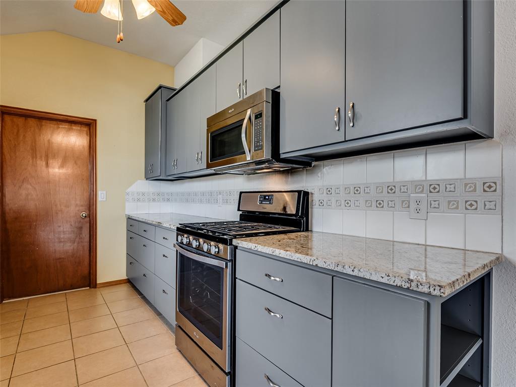 1720 Oriole Court Property Photo 8
