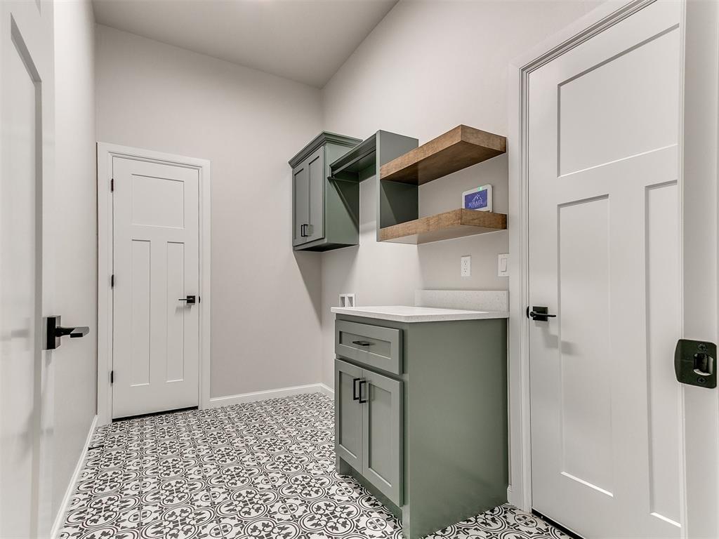13401 Porto Lane Property Photo 15