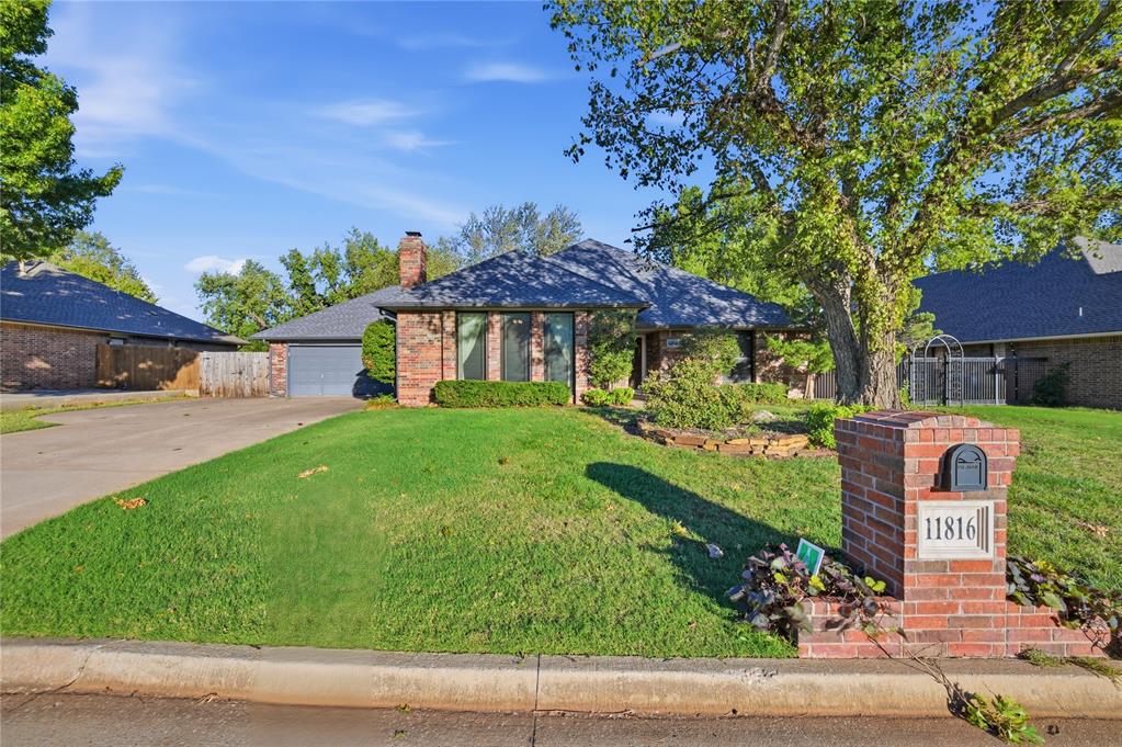 11816 Chelsea Chase Property Photo 1