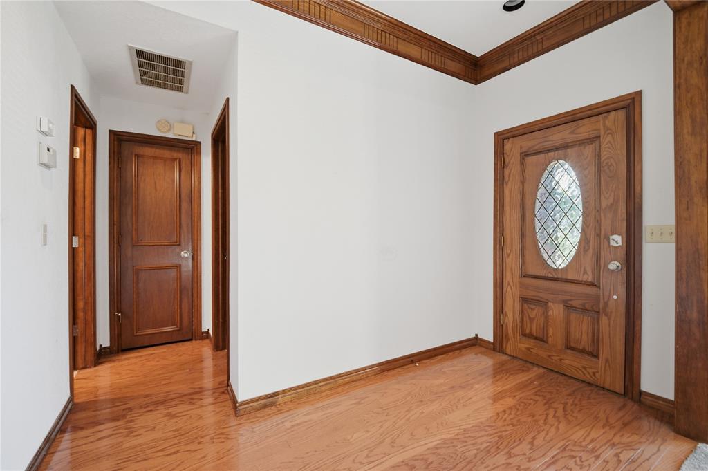 11816 Chelsea Chase Property Photo 2