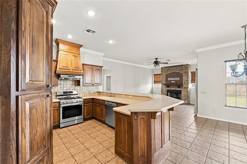 206 Cypress Avenue Property Photo 9