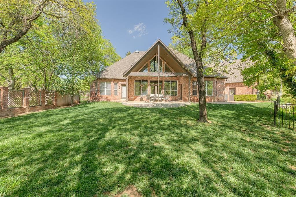 3812 Creek Bank Drive Property Photo 8